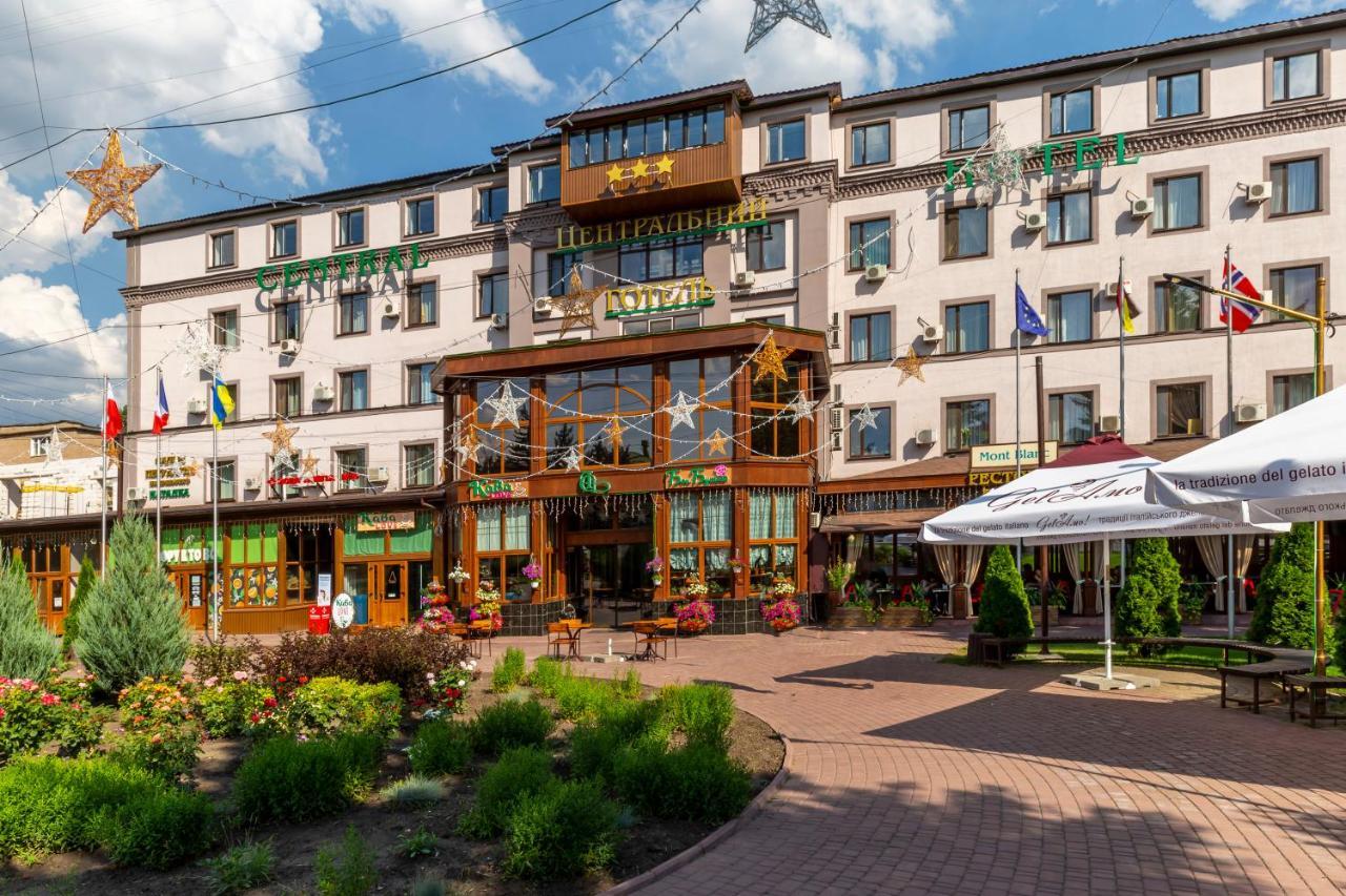 Centralny Hotel Кривий Ріг Екстер'єр фото
