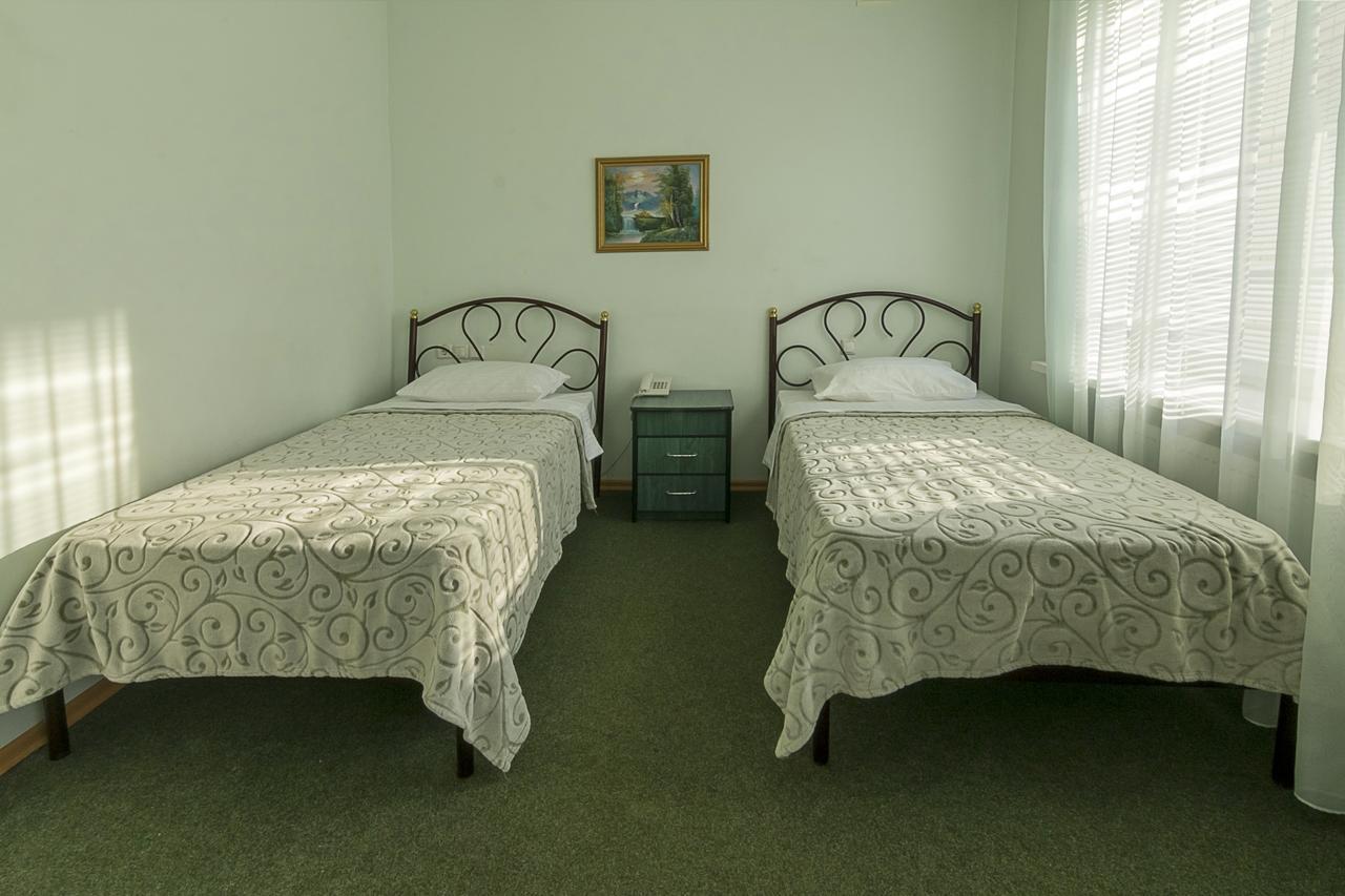 Centralny Hotel Кривий Ріг Екстер'єр фото